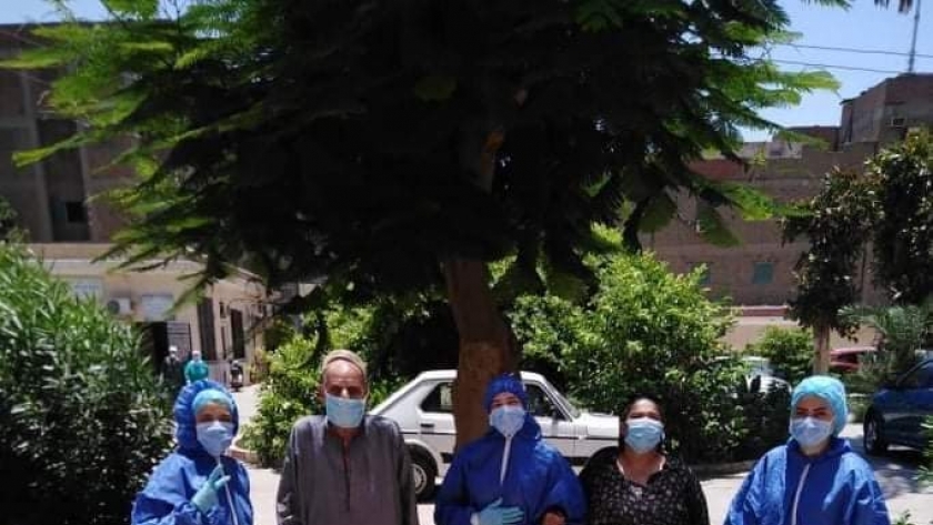 جانب من حالات التعافي داخل مستشفى الحميات في بني سويف