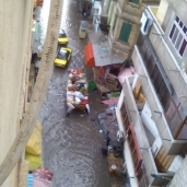 شوارع الإسكندرية تغرق في الأمطار