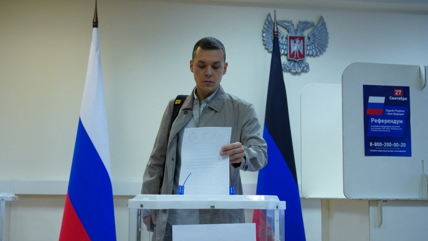 روسيا تجري استفتاءات في 4 مناطق أوكرانية
