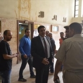 محامي عز يقدم أوراقه للجنة الانتخابات