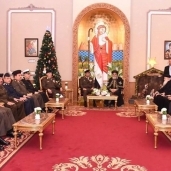 وزير الدفاع وقادة الجيش خلال زيارة "تواضروس" بالكاتدرائية للتهنئة بعيد الميلاد المجيد