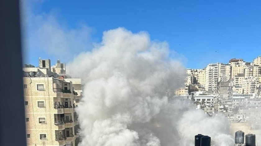 تفجير قوات الاحتلال منزل الأسير الطفل محمد الزلباني