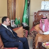 الأنصاري مع سفير السعودية
