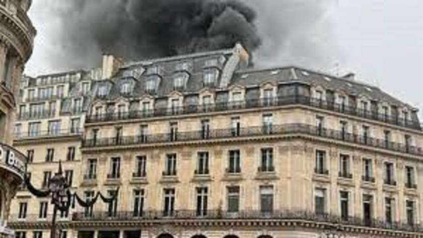 حريق في باريس- أرشيفية