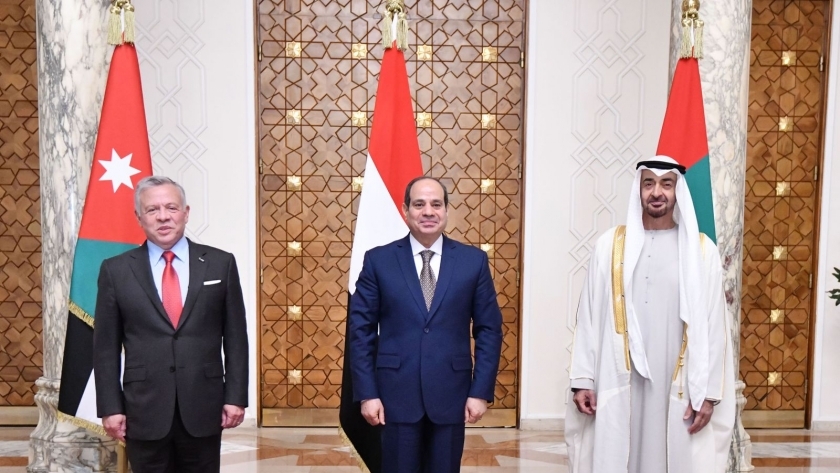 الرئيس السيسي يستقبل ملك الأردن وولي عهد أبو ظبي