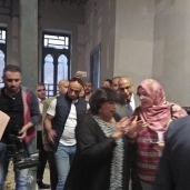 وزيرة الثقافة تتفقد متحف نجيب محفوظ