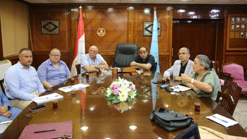 إجتماع لمناقشة خطة تطوير حديقة صنعاء  فى كفر الشيخ