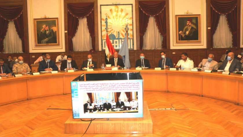 اجتماع المجلس التنفيذي لمحافظة القاهرة