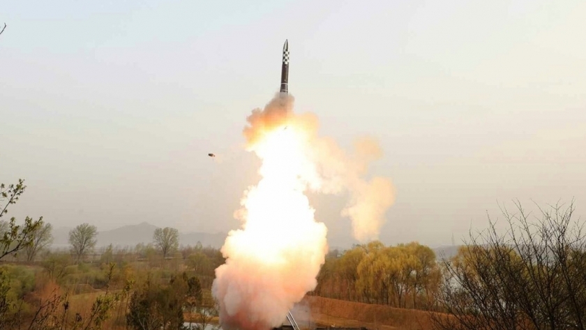 صاروخ سابق أطلقته كوريا الشمالية