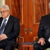 رئيس الوزراء الإسرائيلي بنيامين نتنياهو والرئيس الفلسطيني محمود عباس