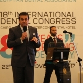 وزير التعليم العالي خلال افتتاح فعاليات المؤتمر الدولي لجمعية جراحي الأسنان