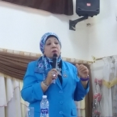 الدكتورة منى المهدي أستاذ بكلية الصيدلة بجامعة أسيوط