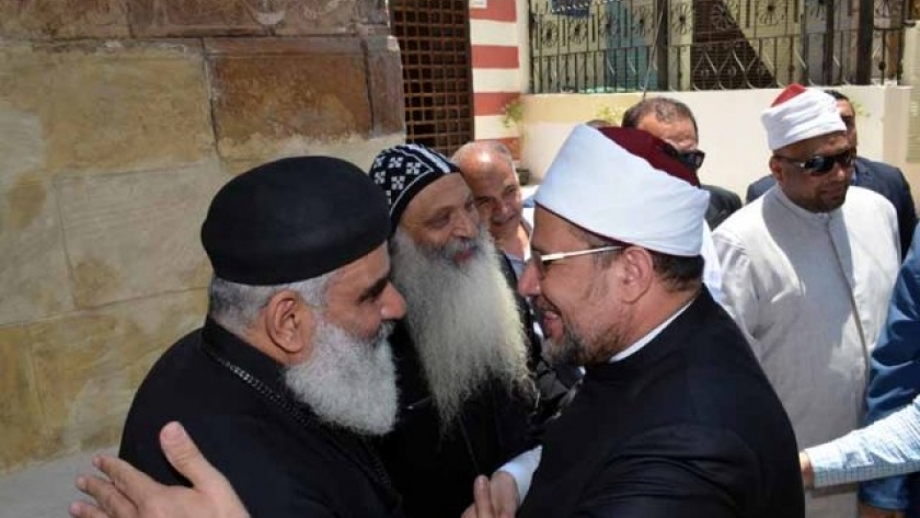 قيادات الكنيسة تستقبل وزير الأوقاف وتشارك في افتتاح مسجد قايتباي