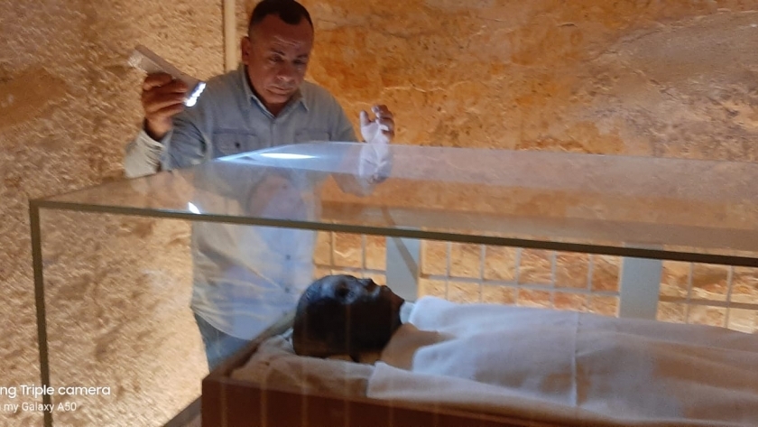 مؤتمر المصريات يحسم قضية نقل مومياء توت عنخ آمون للمتحف الكبير