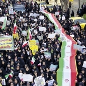 مسيرة نسائية ضخمة مؤيدة للنظام الإيرانى «أ.ف.ب»