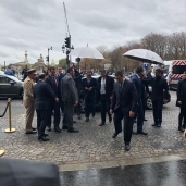 الرئيس السيسي يصل إلى باريس