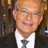 الدكتور هشام الشريف، وزير التنمية المحلية