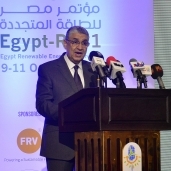 وزير الكهرباء خلال إلقاء كلمته بالمؤتمر