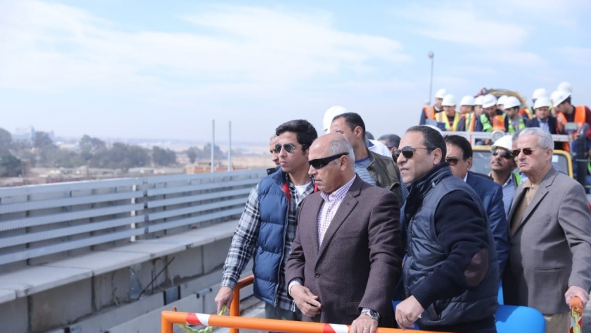 وزير النقل يتابع تشطيبات 6 محطات بالمرحلة الرابعة لخط المترو الثالث
