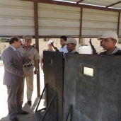 اللواء ناصر العبد، مدير أمن الفيوم، يتفقد الكمائن الأمنية الحدودية للمحافظة