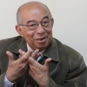 الكاتب الصحفي حسين عبد الرازق