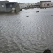 مياه الأمطار تغمر شوارع قرية «الديبة» ببورسعيد