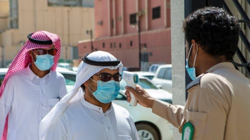 السعودية تقرر رفع "كامل القيود" أمام سفر مواطنيها