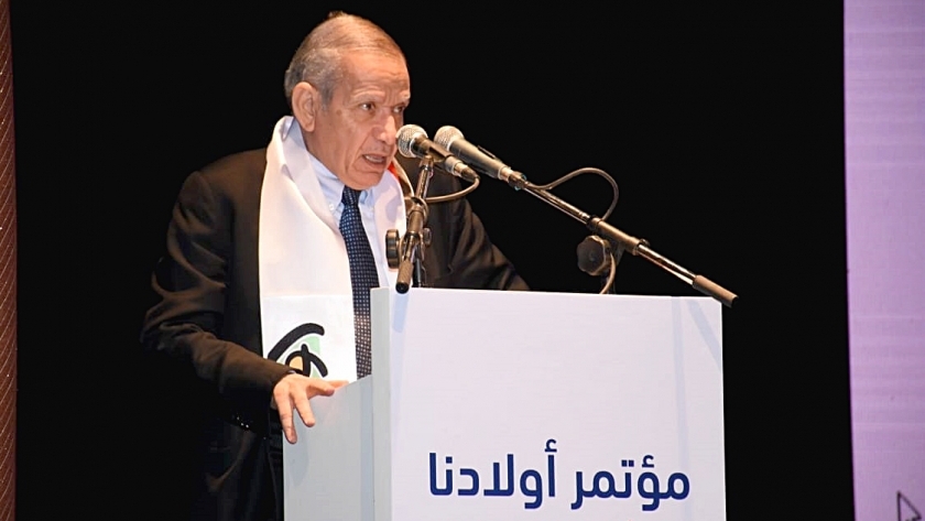 محمد مجاهد نائب وزير التعليم