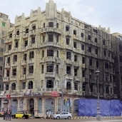 بدء تنفيذ قرار إزالة عمارة «راقودة» بالإسكندرية تصوير - أحمد ناجى