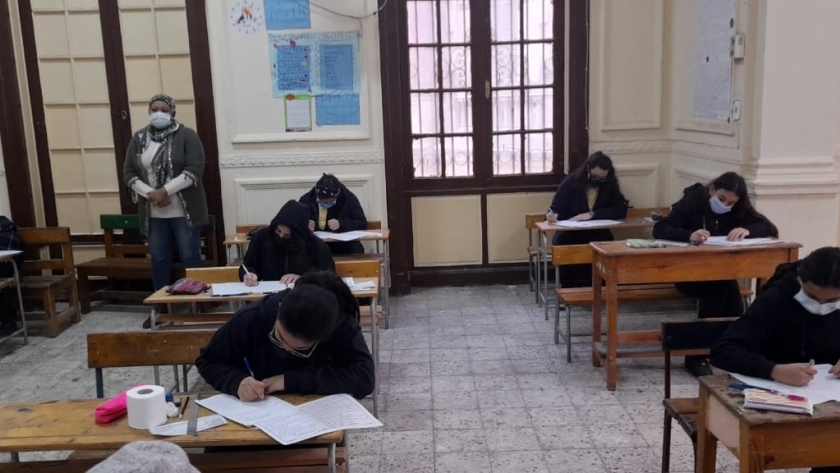 موقف طلاب «نظام العمال» من امتحانات الدبلومات الفنية