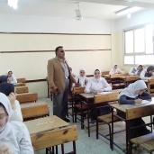 محافظ كفر الشيخ يتابع إمتحانات النقل