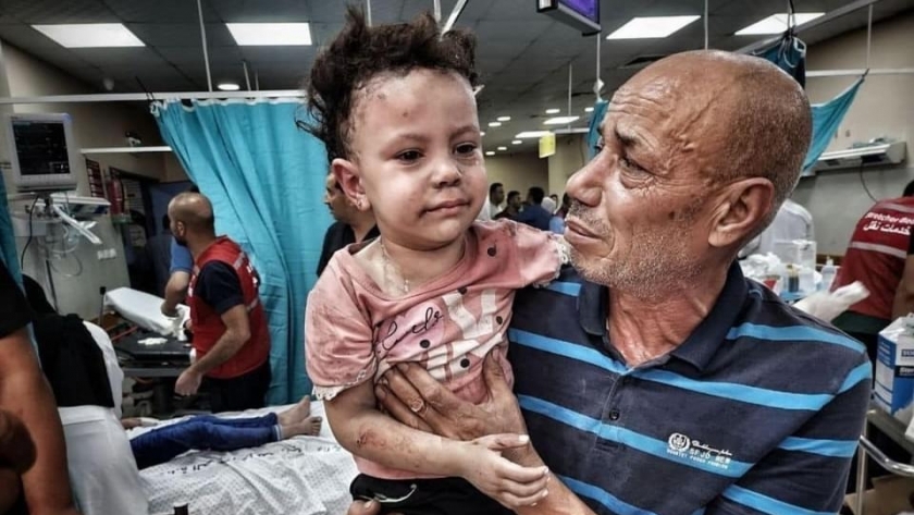طفلة مصابة في مستشفى بغزة