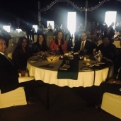 حفل عشاء عدد من الوزراء أمام معبد أبو سمبل احتفالاً بتعامد الشمس على وجه رمسيس الثاني