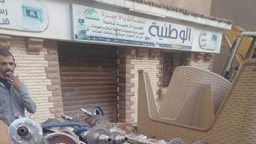 حملات تنفيذية لإغلاق ٣٩ مقهي ومنع الشيشه لمواجهه اخطار كورونا بالغربية