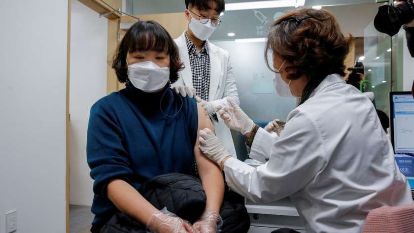 التطعيم ضد كورونا في كوريا الجنوبية