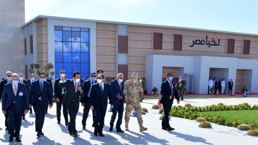 الرئيس السيسي أثناء افتتاحه الجامعة المصرية اليابانية