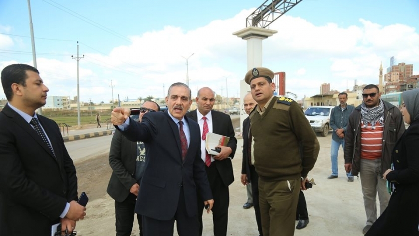 محافظ كفرالشيخ يتفقد موقف القاهرة الجديد والقديم بشرق العاصمة