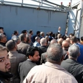 تظاهر مئات من المقاولين ورجال الأعمال العراقيين