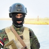ضابط صاعقة بحرية: سيناء «مقبرة الإرهابيين» ونحقق نجاحات كبيرة منذ بدء العملية الشاملة
