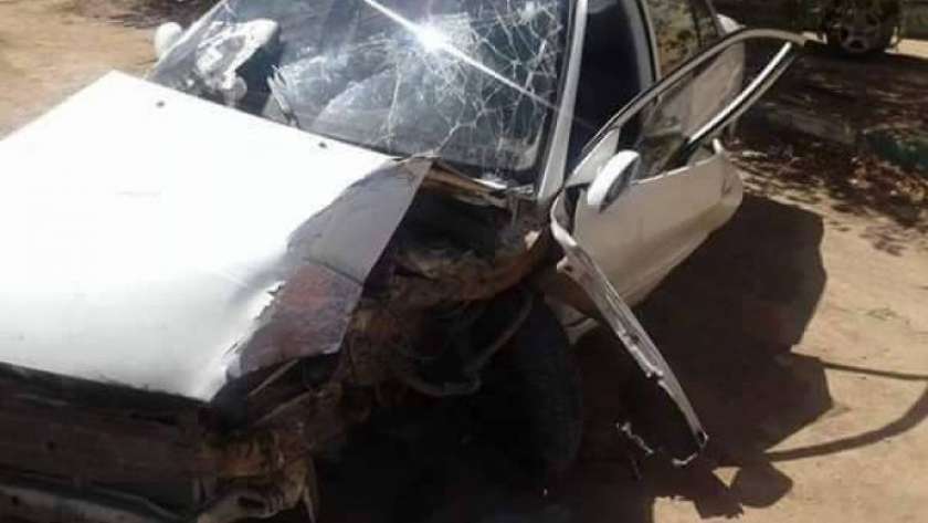 إصابة 4 اشخاص في انقلاب سيارة ملاكي علي الطريق الصحراوي بسوهاج