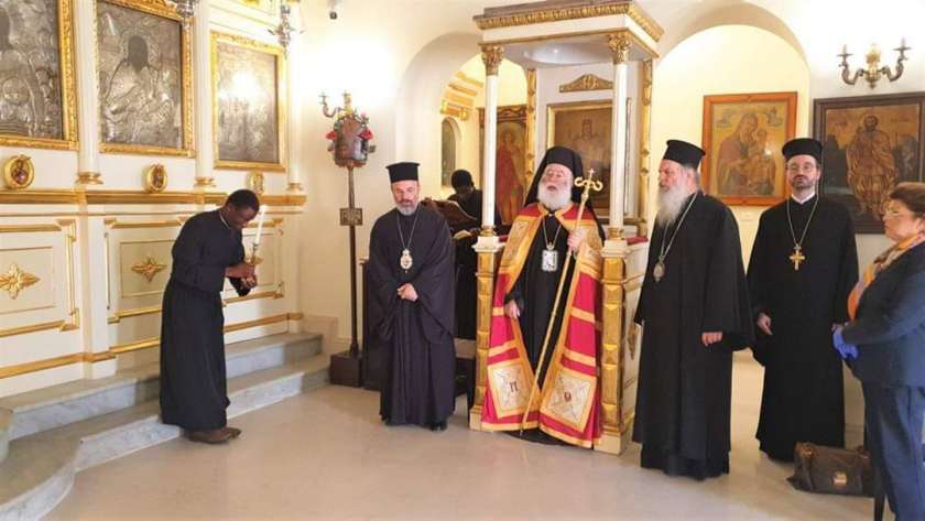 البابا ثيودوروس الثاني يعيد افتتاح كنيسة نيقولاوس فى الإسكندرية