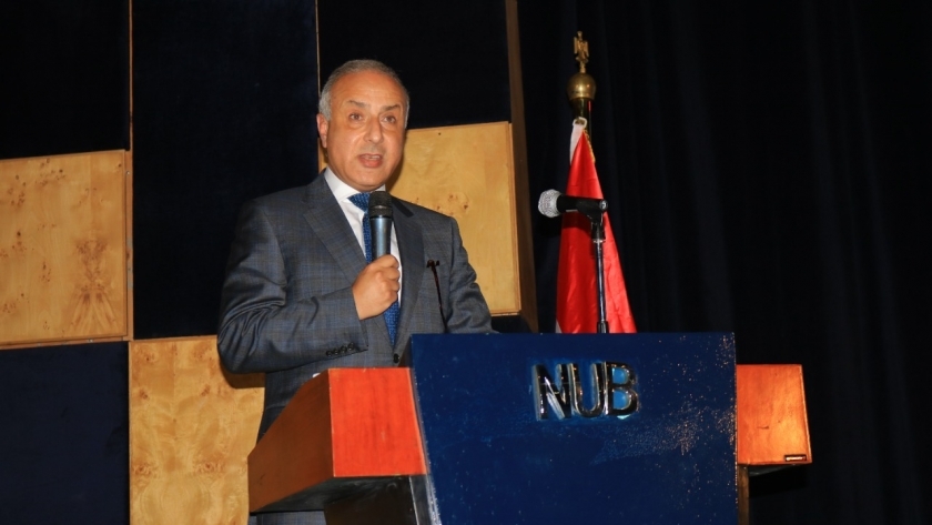 الدكتور حسام الملاحي رئيس جامعة النهضة