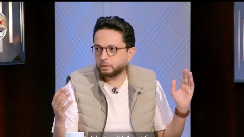 الإعلامي أحمد فايق