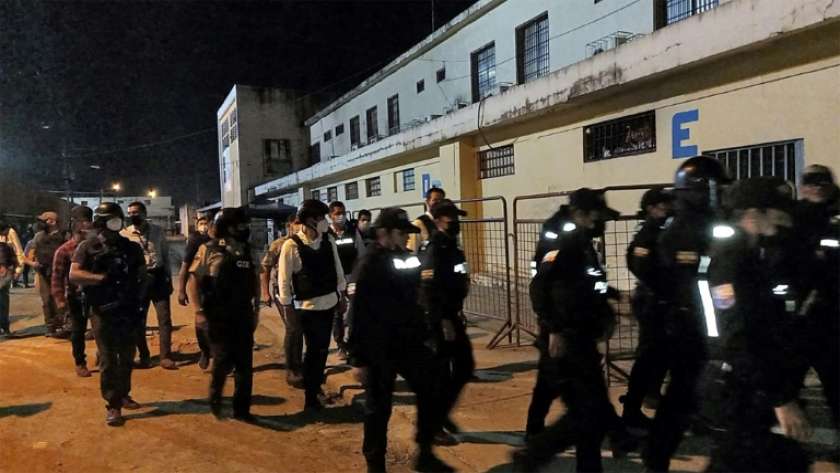 عناصر من شرطة الإكوادور
