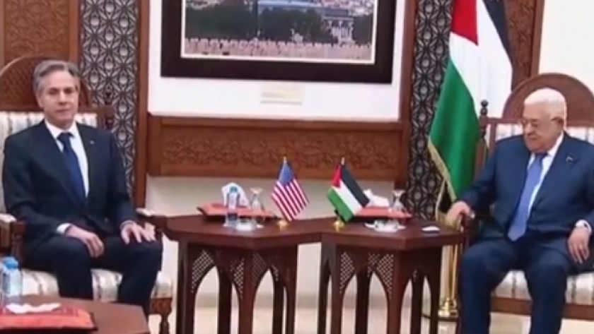 الرئيس الفلسطيني ووزير الخارجية الأمريكي