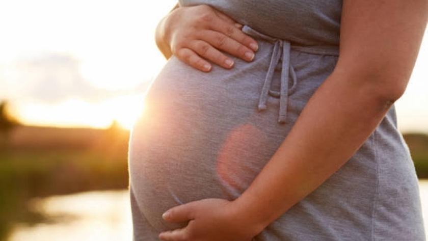 مخاطر الإجهاد الحراري على النساء الحوامل- تعبيرية