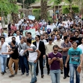 إحدى مسيرات طلاب التعليم المفتوح بجامعة القاهرة 