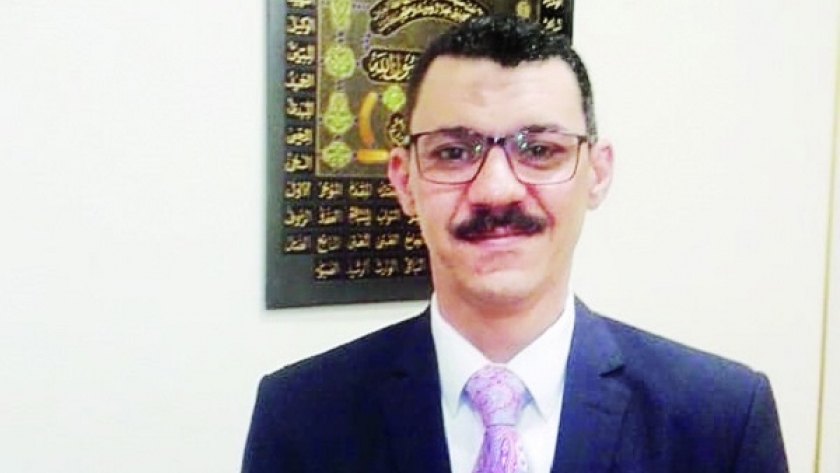 فتحي غازي رئيس شعبة شركات السياحة بغرفة القاهرة التجارية