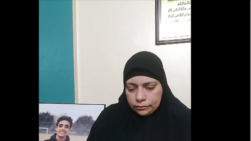 والدة عمر ضحية حادث الشيخ زايد