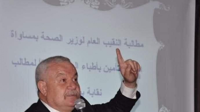 رئيس النادى المصري الأسبق